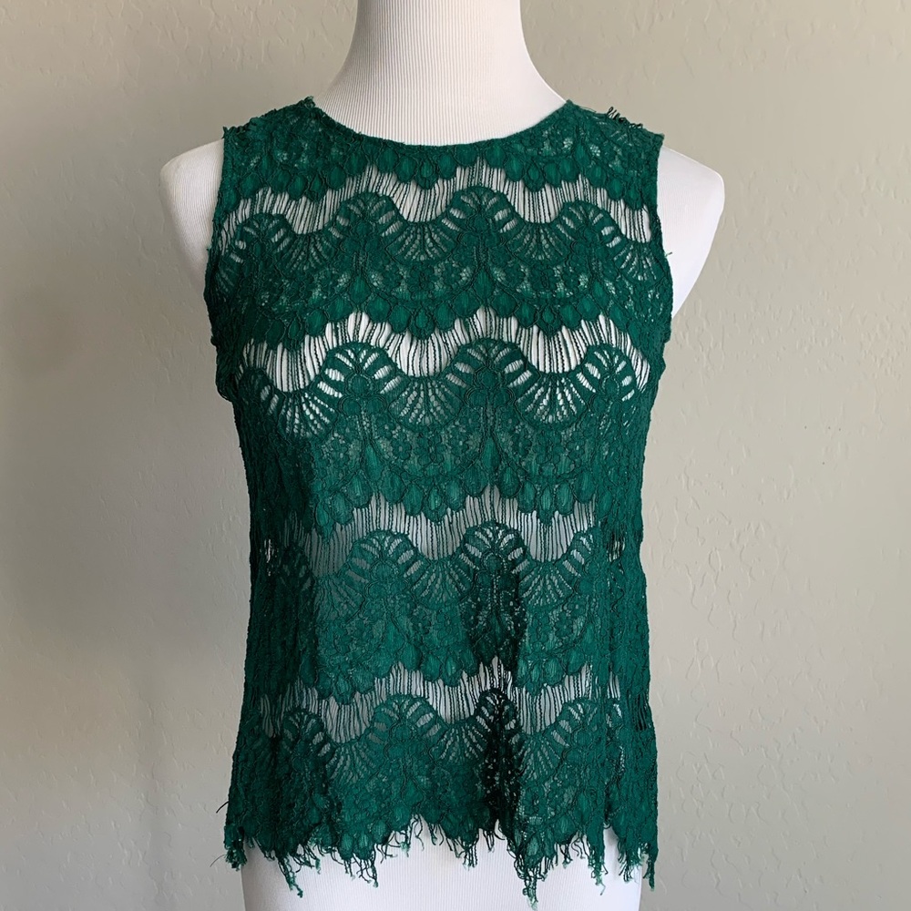 Sleeveless Lace Top